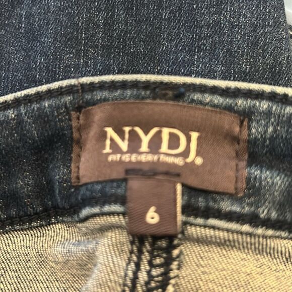 NYDJ Alina legging Lift X Tuck Technology Size 6 EUC - Picture 9 of 11